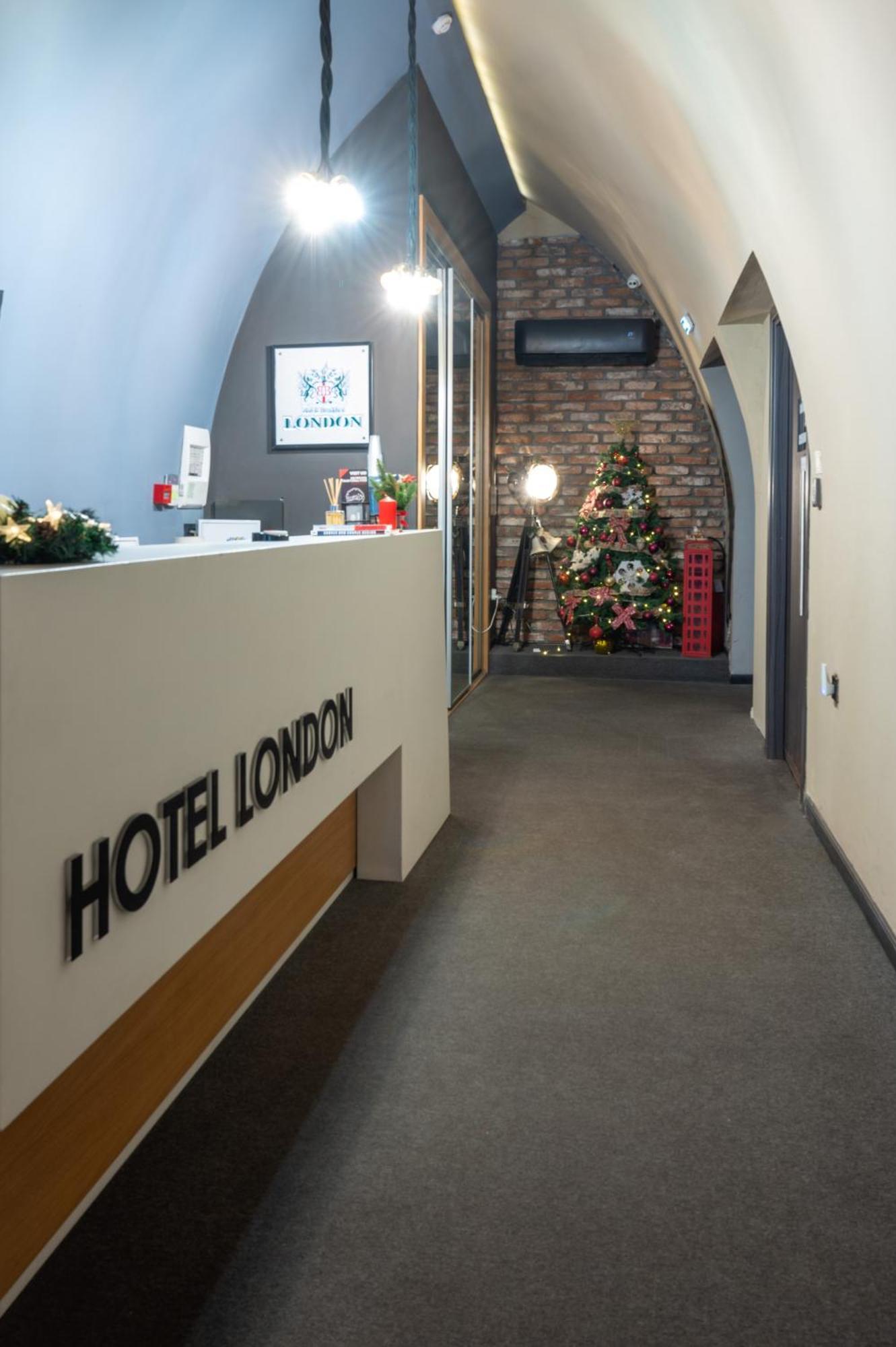 Hotel London B&B Skopje Exterior photo